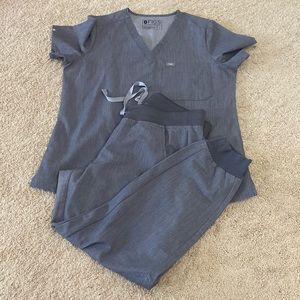 Womens figs Graphite